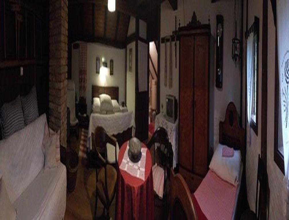 Rural Tourism Family Ravlic Pensionat Muzilovcica Exteriör bild